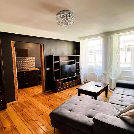 Dome Square Apartment, Old Town Riga Buitenkant foto